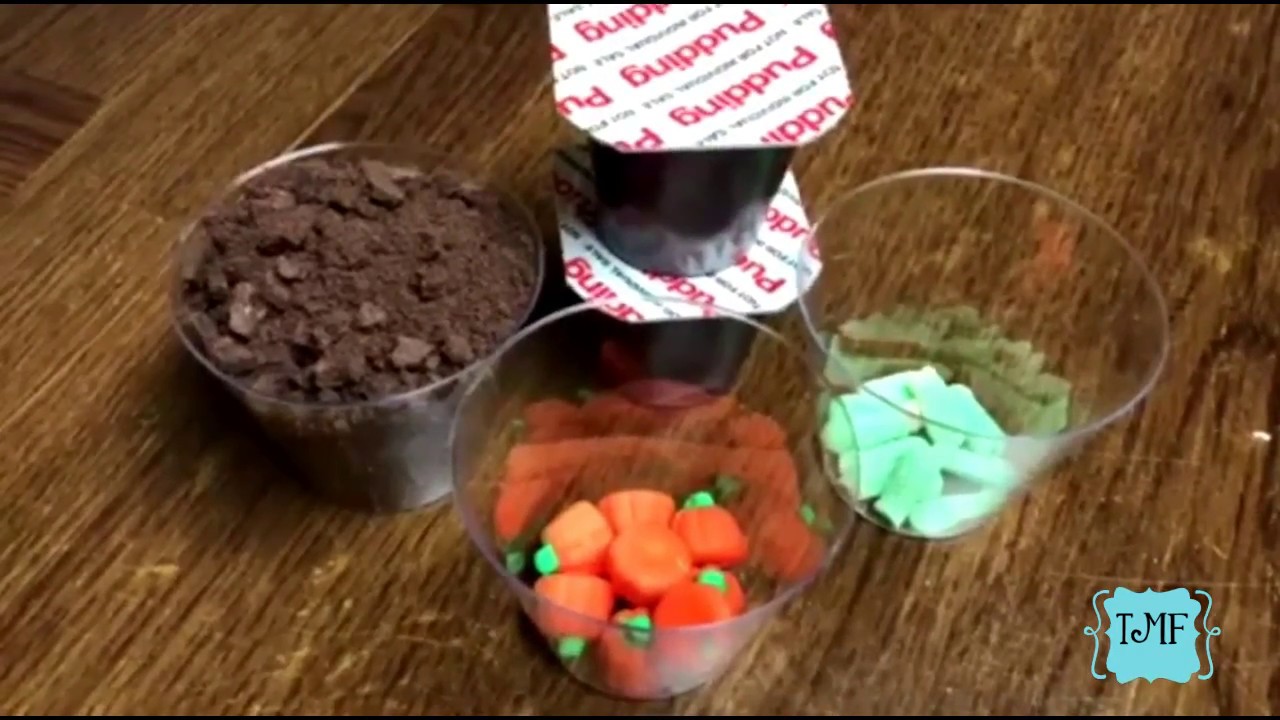 Pumpkin Patch Dirt Cups - Halloween Snack