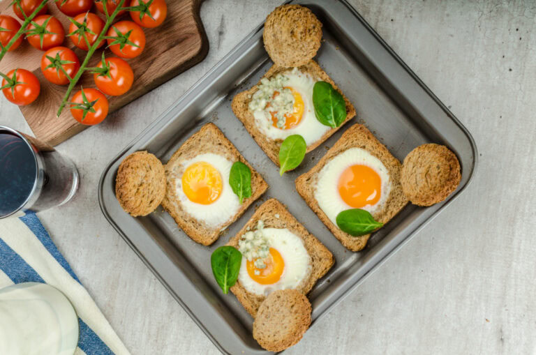 Baked Egg In A Hole Recipe