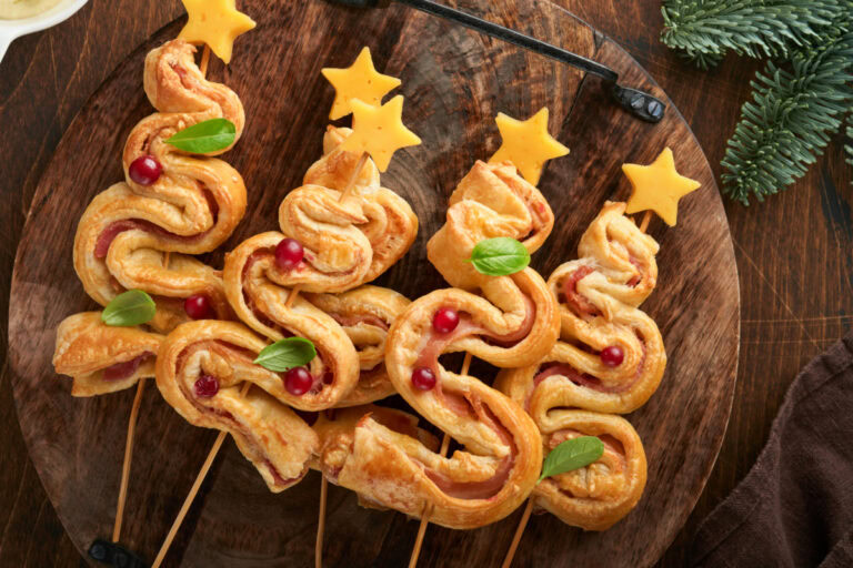 Christmas Tree Puff Pastry Appetizer Recipe