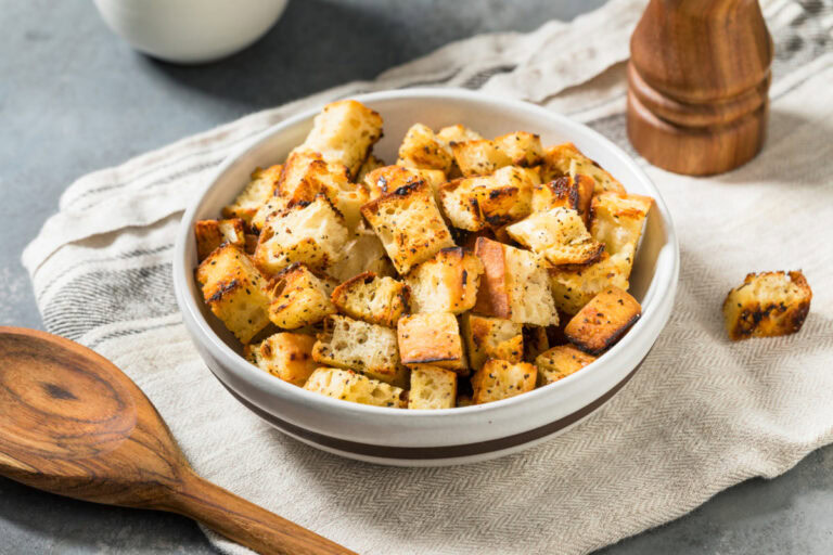 Crispy Bread Croutons Recipe