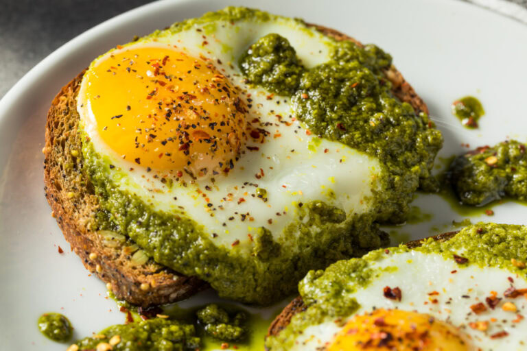 Pesto Egg Toast Recipe