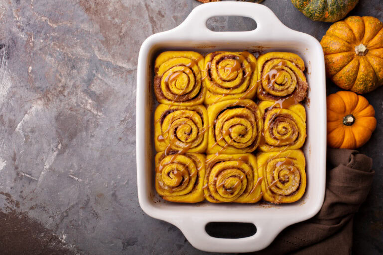 Pumpkin Cinnamon Rolls Recipe