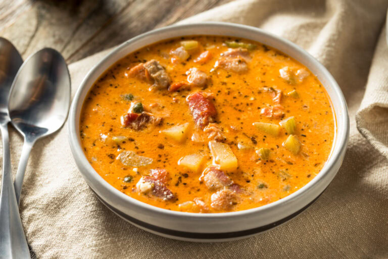 Seattle Style Smoked Salmon Chowder Recipe